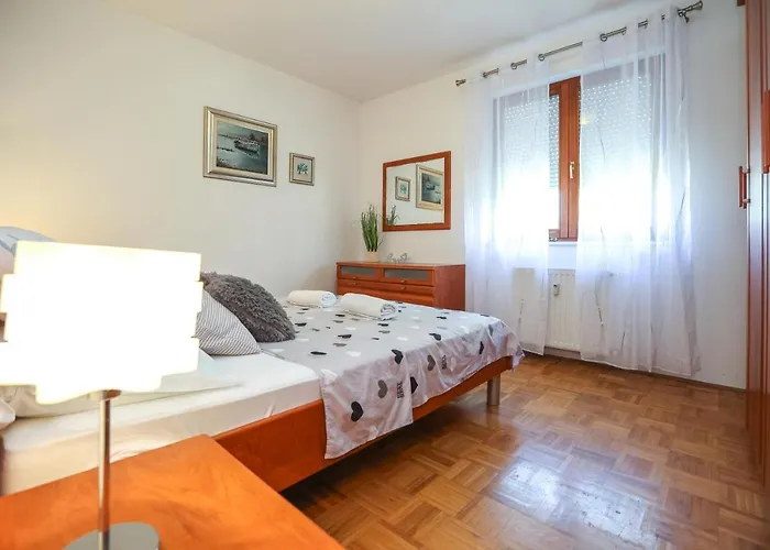 Diana Boulevard Apartment