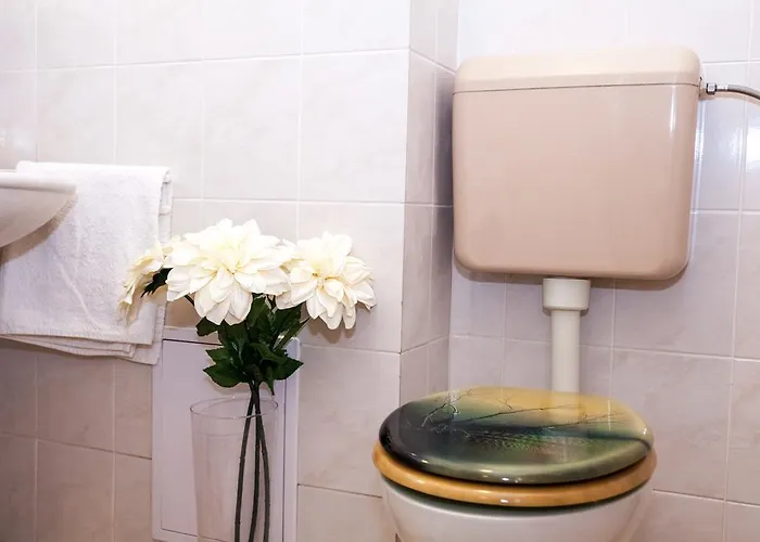 Diana Boulevard Apartment *